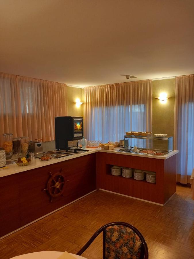 Hotel Corallo 3*