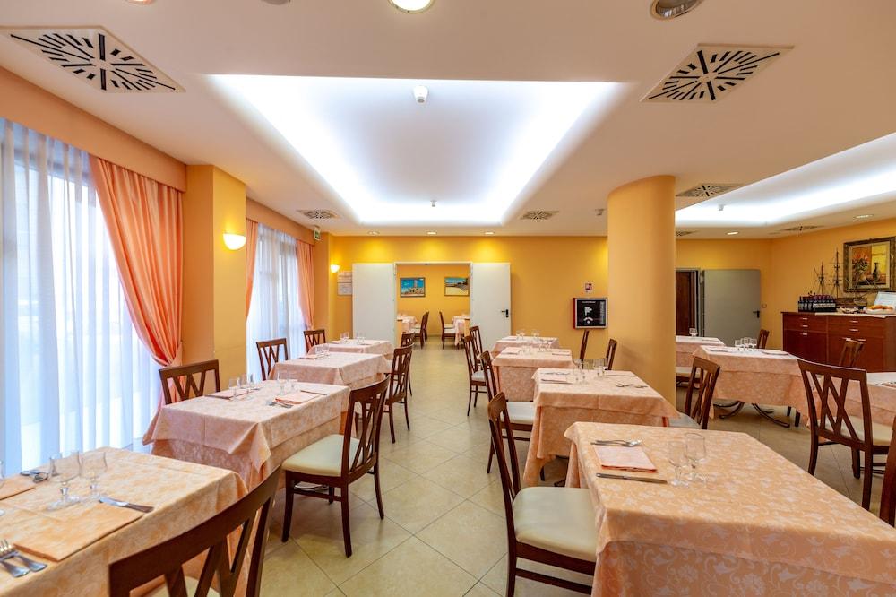 Corallo Hotel